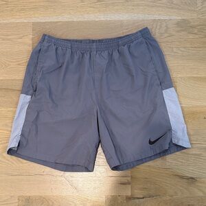 Nike Men's Charcoal and Light Gray Athletic Shorts